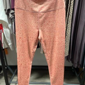 Glyder Peach Leopard Print Leggings